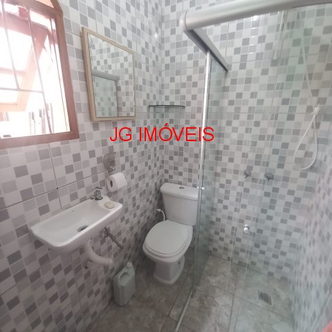 Casa para alugar com 4 quartos, 120m² - Foto 5