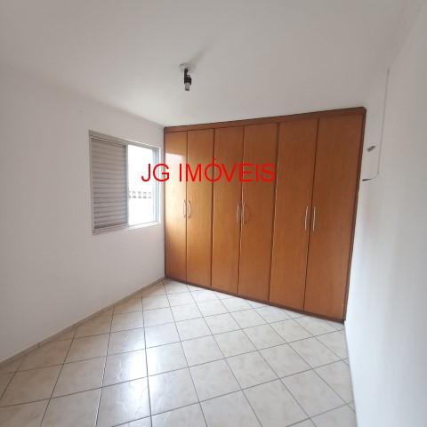 Apartamento à venda com 2 quartos, 64m² - Foto 15