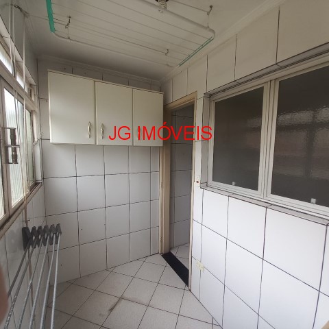 Apartamento à venda com 2 quartos, 64m² - Foto 10