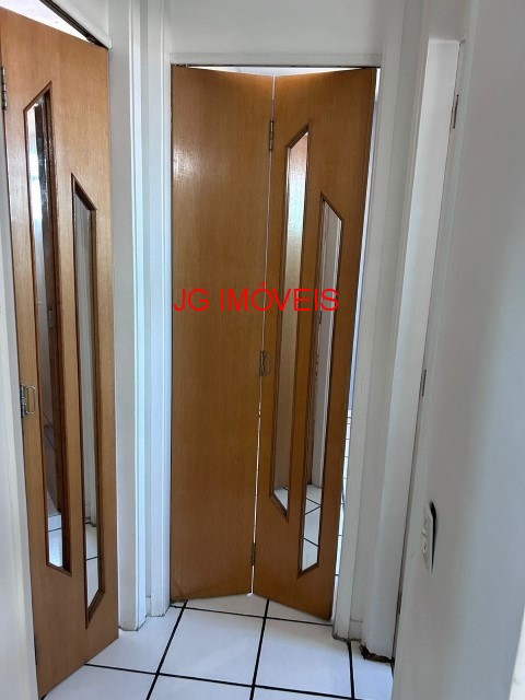 Apartamento à venda com 2 quartos, 54m² - Foto 13