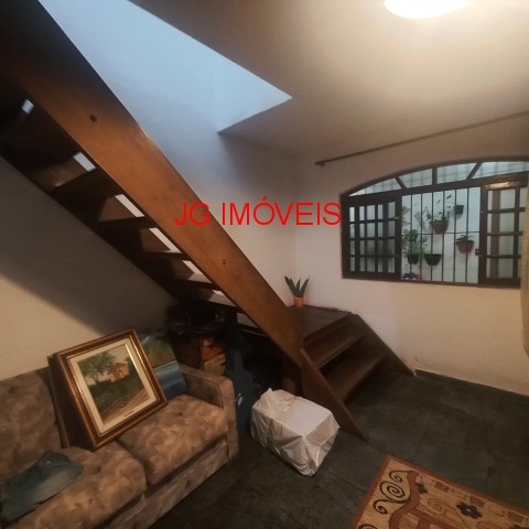 Casa para alugar com 4 quartos, 120m² - Foto 27