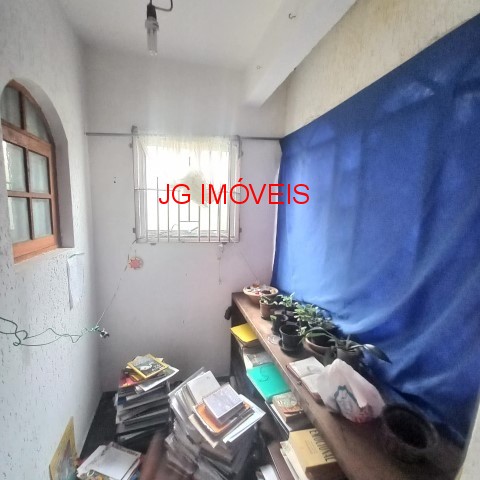 Casa para alugar com 4 quartos, 120m² - Foto 13