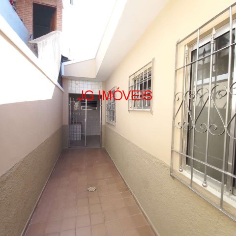 Casa à venda com 2 quartos, 100m² - Foto 29