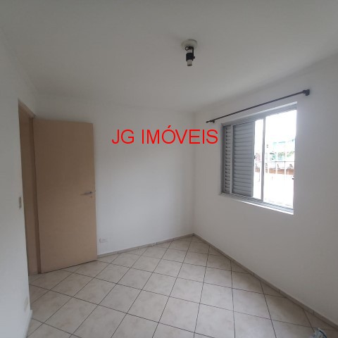 Apartamento à venda com 2 quartos, 64m² - Foto 19