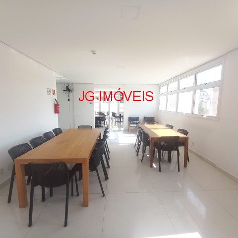 Apartamento à venda com 2 quartos, 44m² - Foto 18