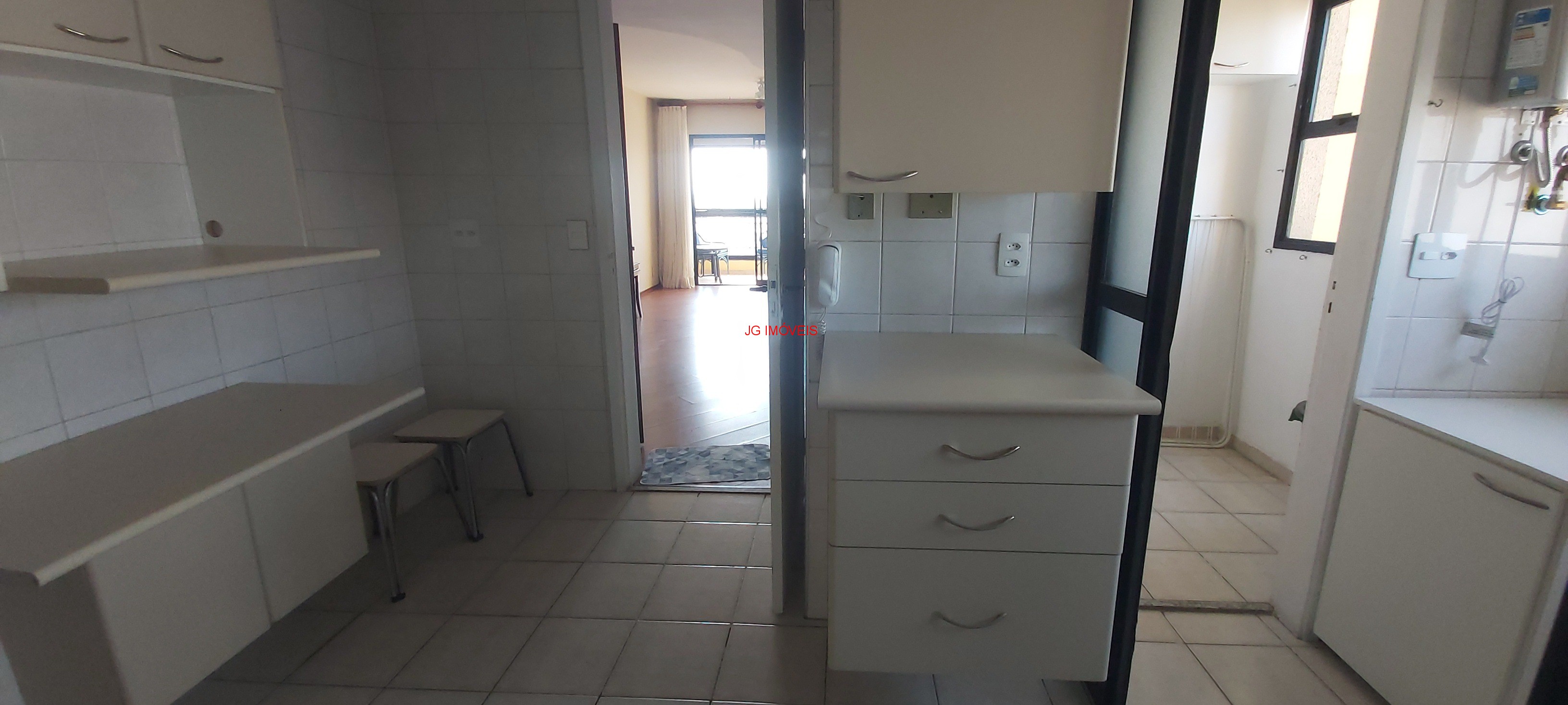 Apartamento para alugar com 3 quartos, 97m² - Foto 25