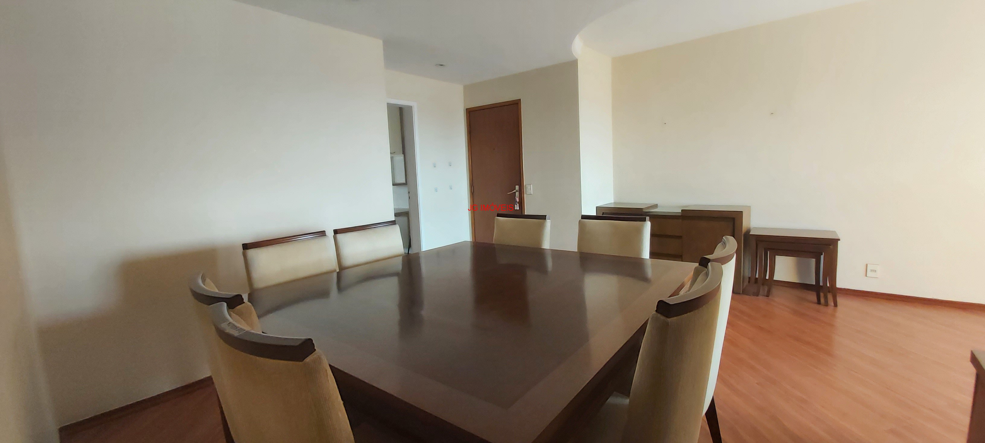 Apartamento para alugar com 3 quartos, 97m² - Foto 8