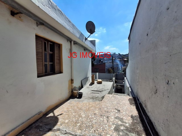 Casa à venda com 5 quartos, 279m² - Foto 2