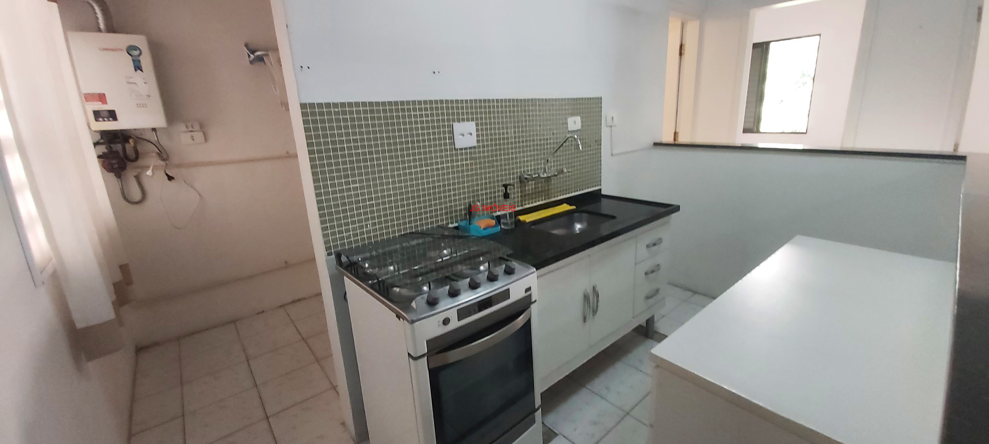 Apartamento para alugar com 2 quartos, 40m² - Foto 2