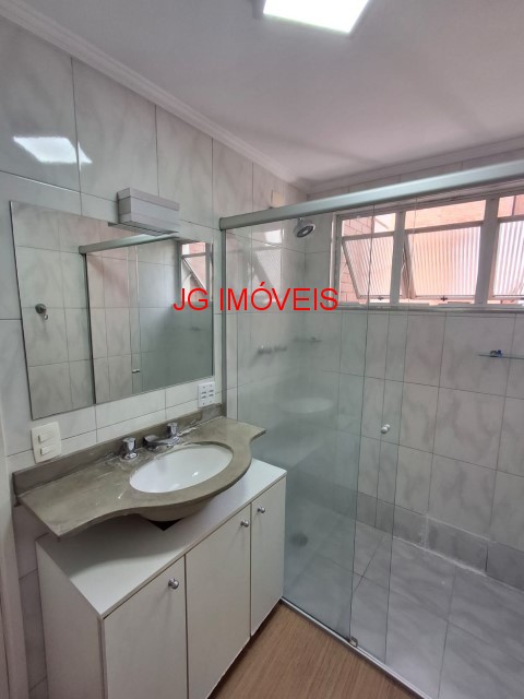 Apartamento para alugar com 2 quartos, 75m² - Foto 24