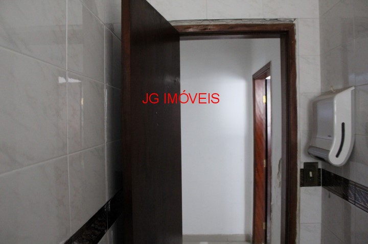 Casa à venda e aluguel com 4 quartos, 180m² - Foto 16