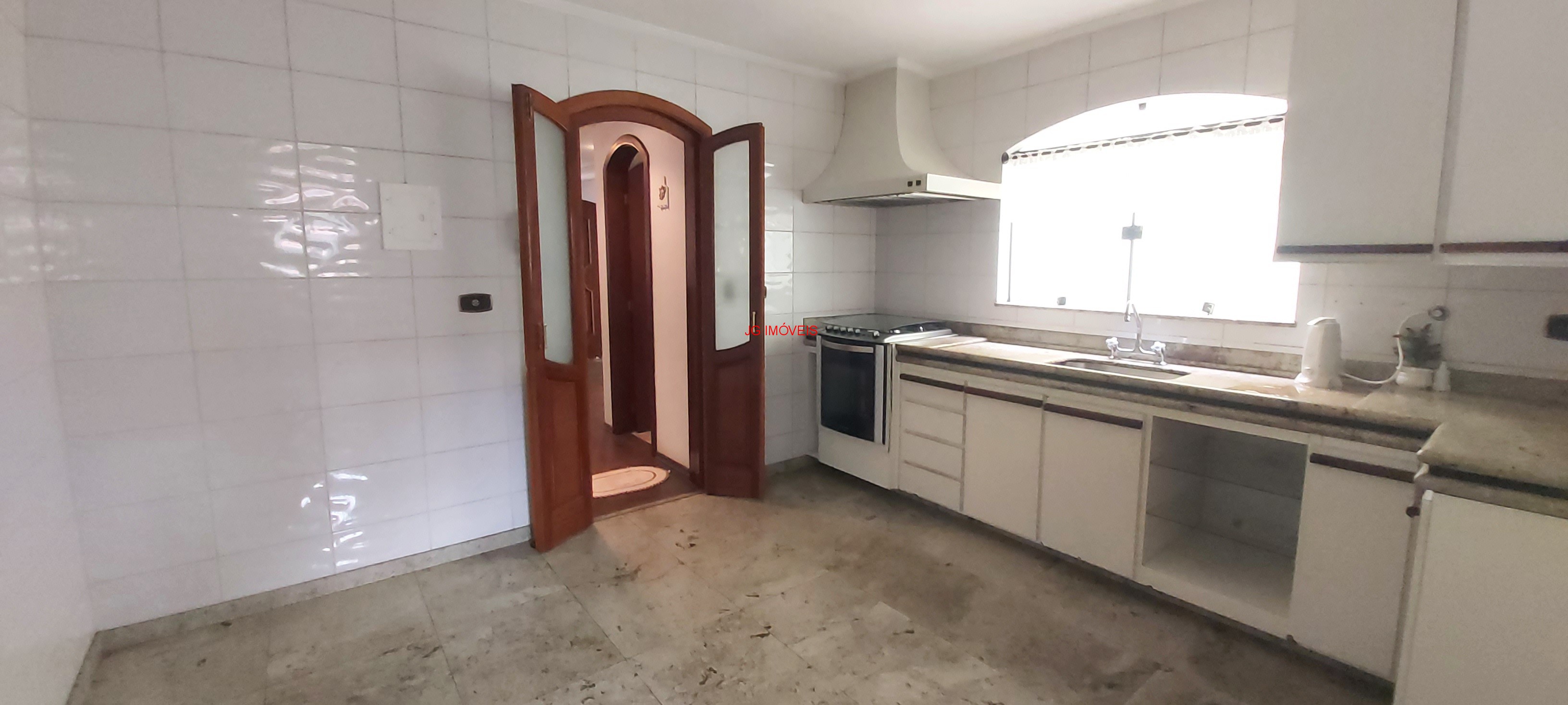 Casa para alugar com 3 quartos, 225m² - Foto 19