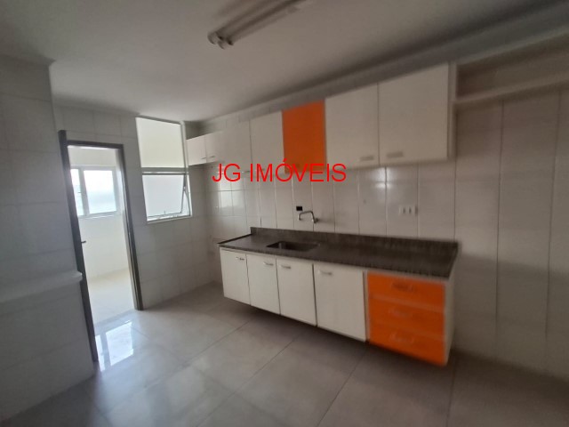 Apartamento à venda com 2 quartos, 84m² - Foto 8