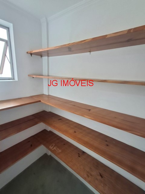 Apartamento para alugar com 2 quartos, 75m² - Foto 18