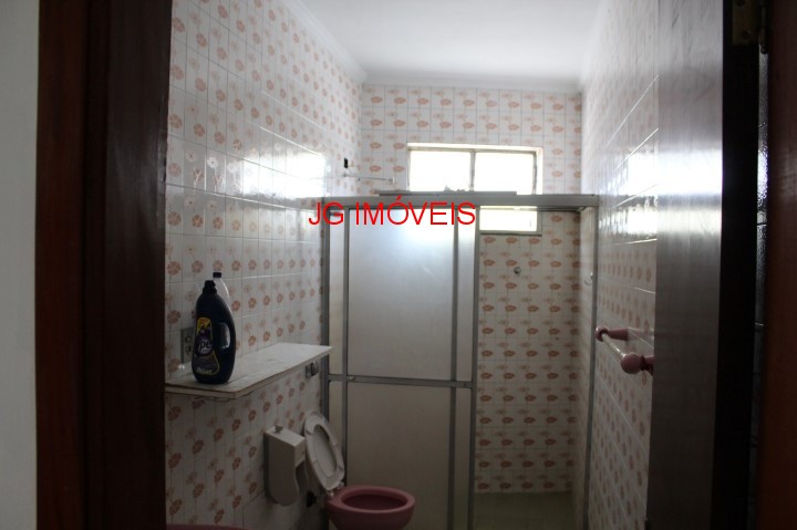 Casa à venda e aluguel com 4 quartos, 180m² - Foto 36