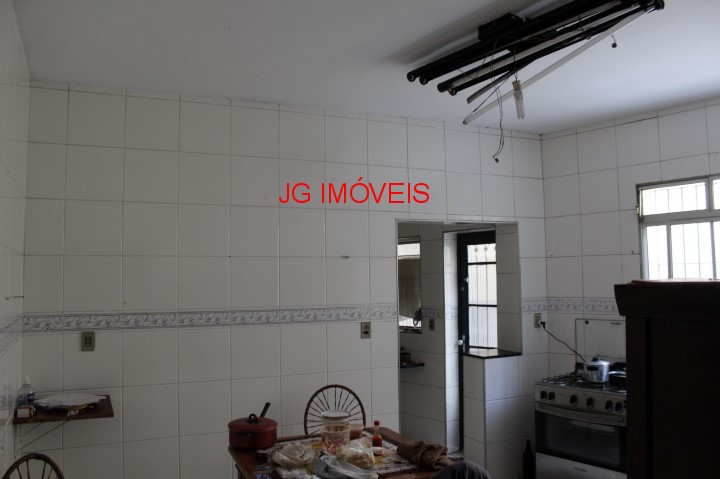 Casa à venda e aluguel com 4 quartos, 180m² - Foto 12