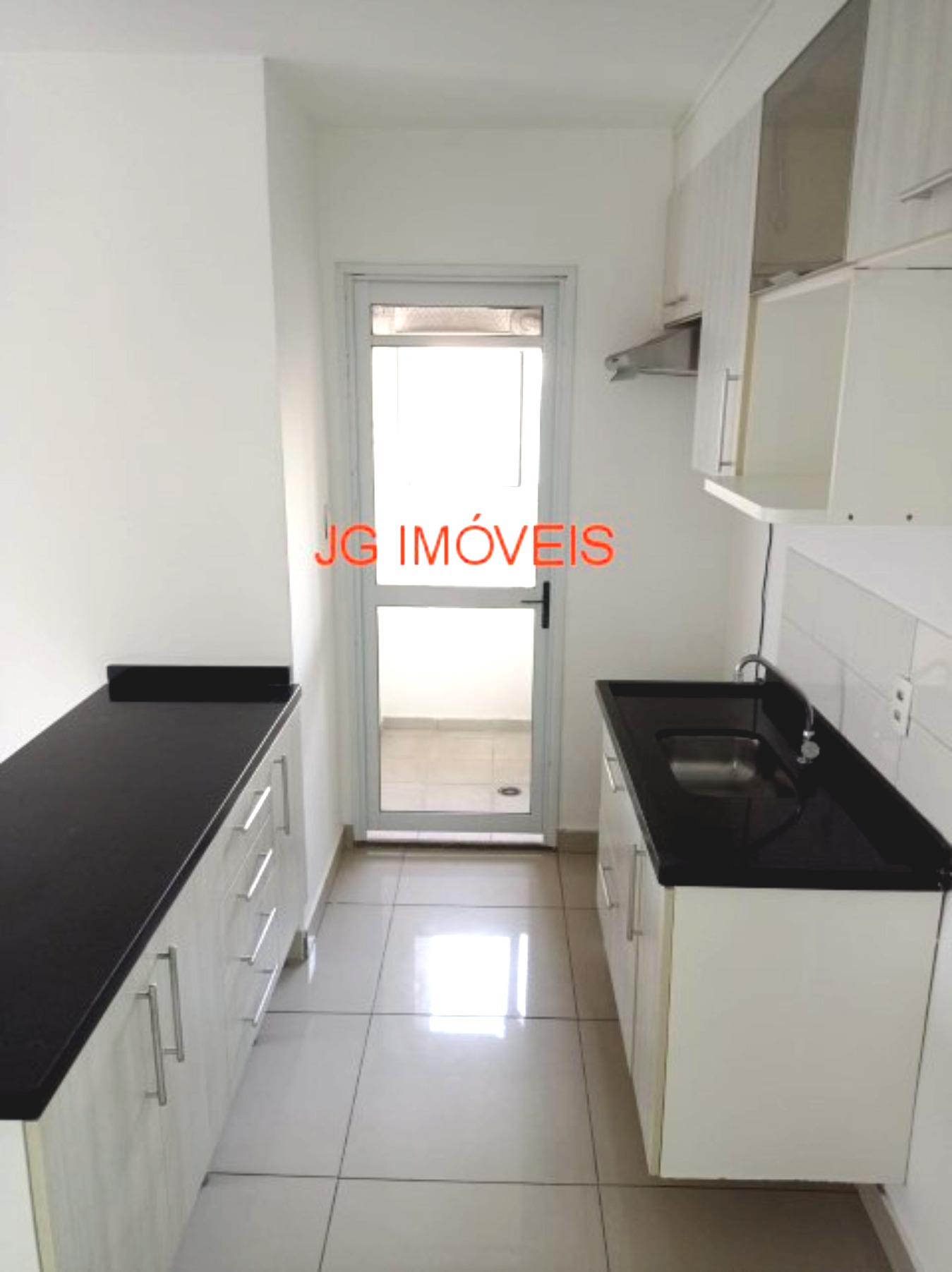 Apartamento à venda com 3 quartos, 59m² - Foto 2