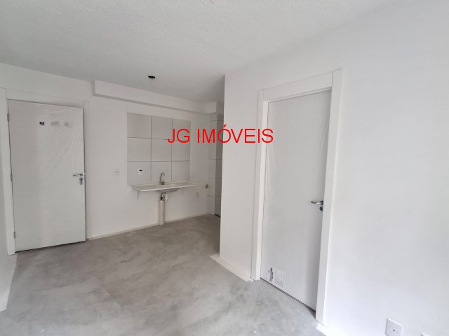 Apartamento à venda com 2 quartos, 34m² - Foto 2