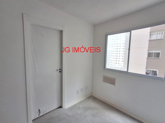 Apartamento à venda com 2 quartos, 34m² - Foto 11