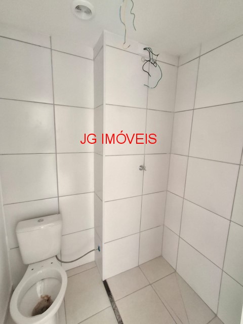 Apartamento à venda com 2 quartos, 34m² - Foto 13