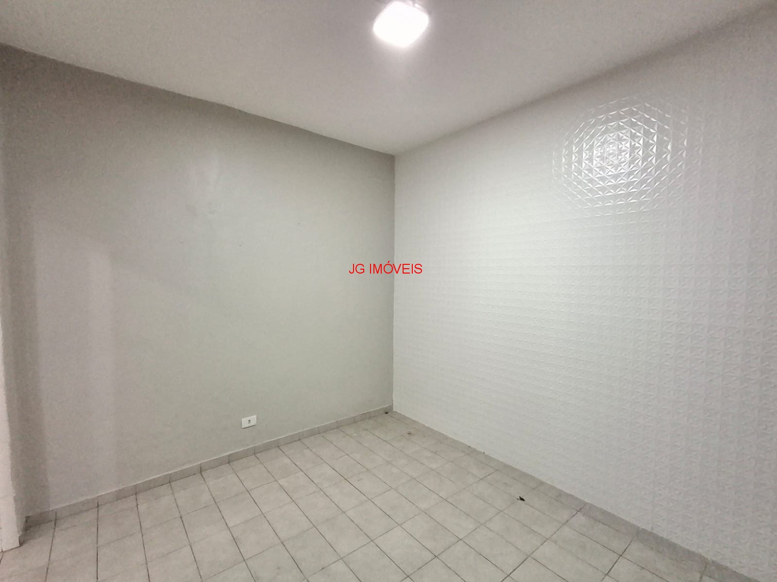 Casa para alugar com 1 quarto, 40m² - Foto 4