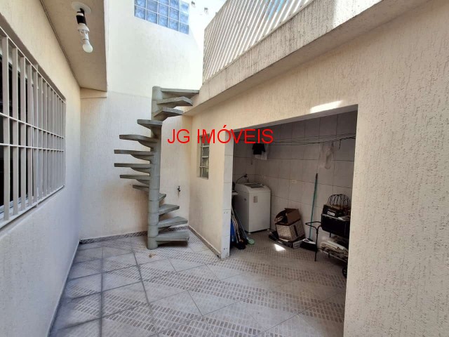 Casa à venda com 3 quartos, 121m² - Foto 27