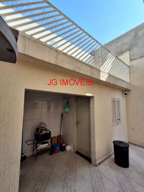 Casa à venda com 3 quartos, 121m² - Foto 32