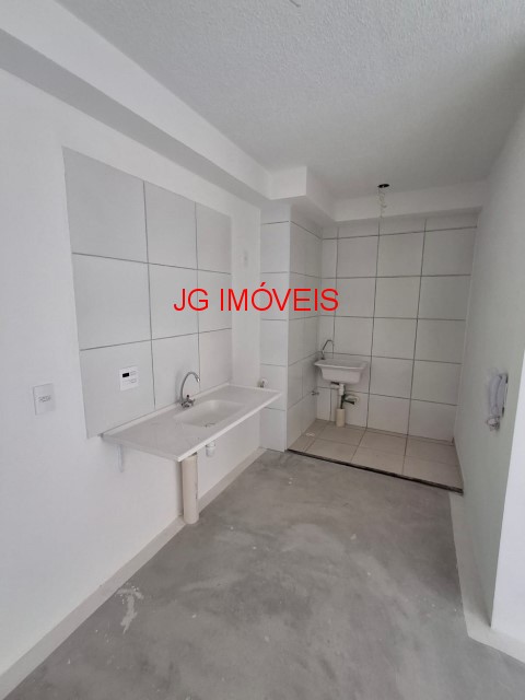 Apartamento à venda com 2 quartos, 34m² - Foto 10