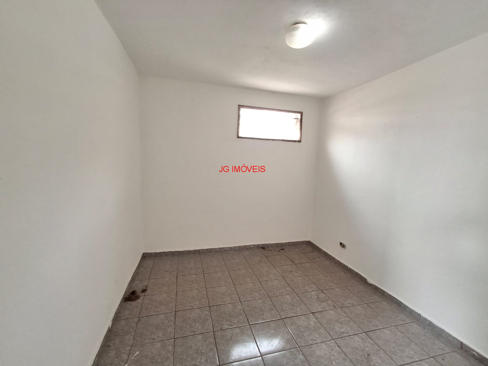 Casa para alugar com 1 quarto, 40m² - Foto 12