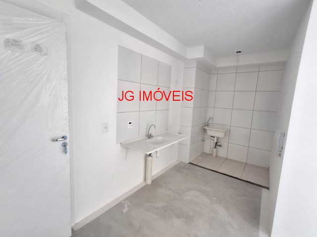 Apartamento à venda com 2 quartos, 34m² - Foto 4