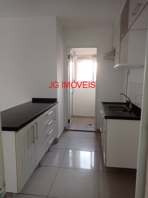 Apartamento à venda com 3 quartos, 59m² - Foto 5