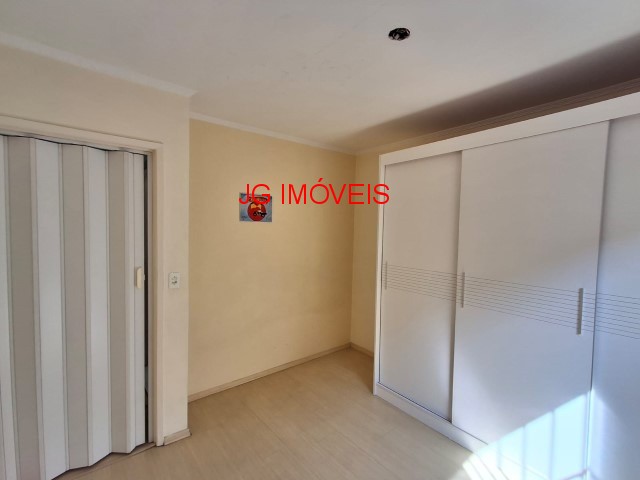 Casa à venda com 3 quartos, 121m² - Foto 25