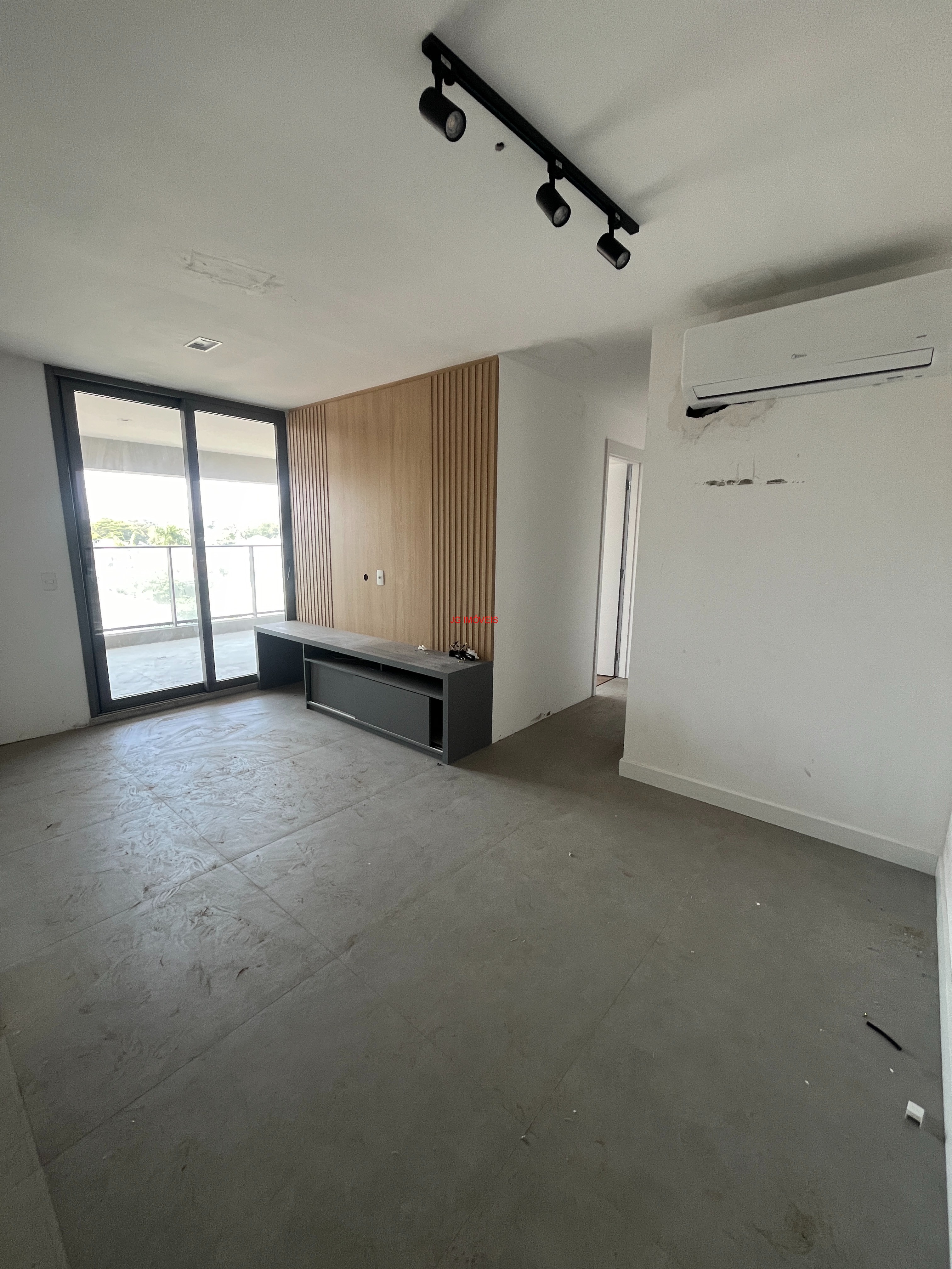 Apartamento à venda e aluguel com 3 quartos, 93m² - Foto 1