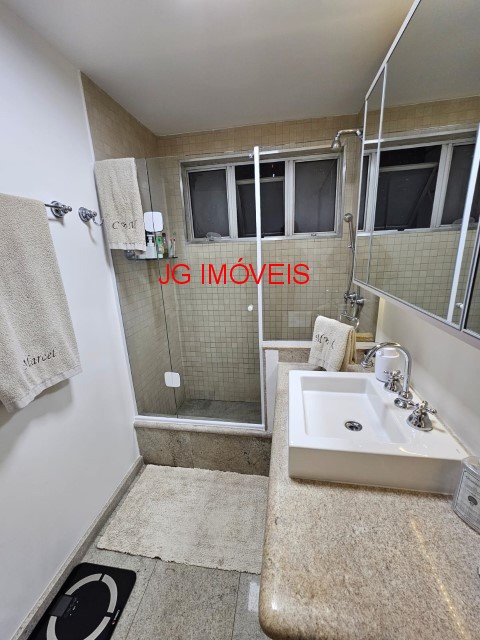 Apartamento para alugar com 2 quartos, 75m² - Foto 31