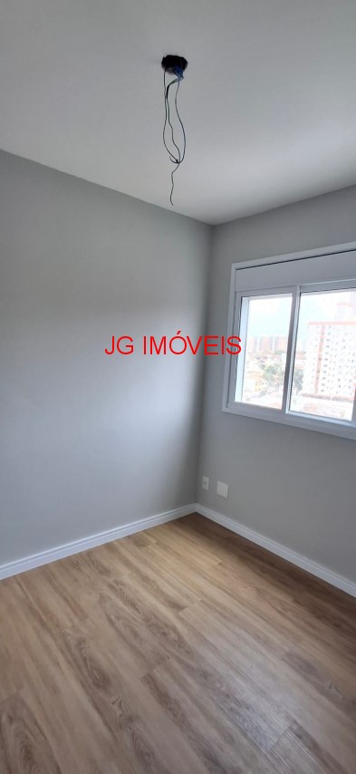 Apartamento à venda com 2 quartos, 44m² - Foto 12