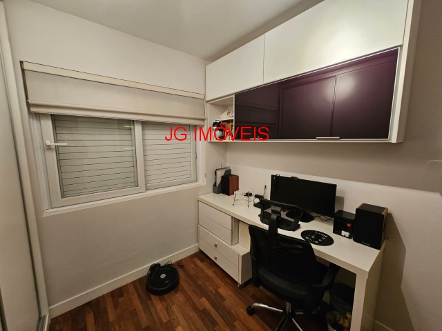 Apartamento para alugar com 2 quartos, 75m² - Foto 23