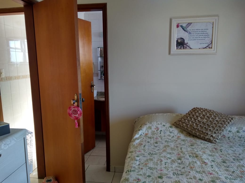 Apartamento à venda com 2 quartos, 103m² - Foto 13