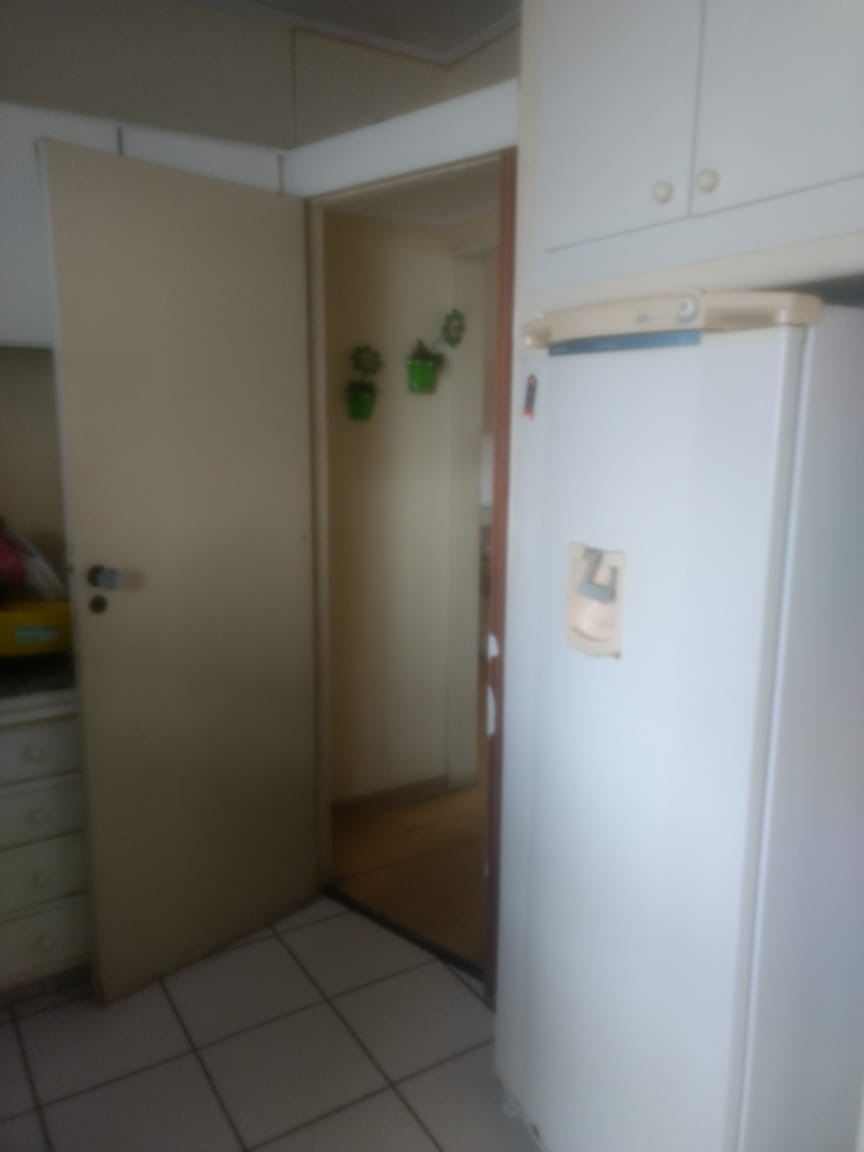 Apartamento à venda com 3 quartos, 100m² - Foto 29