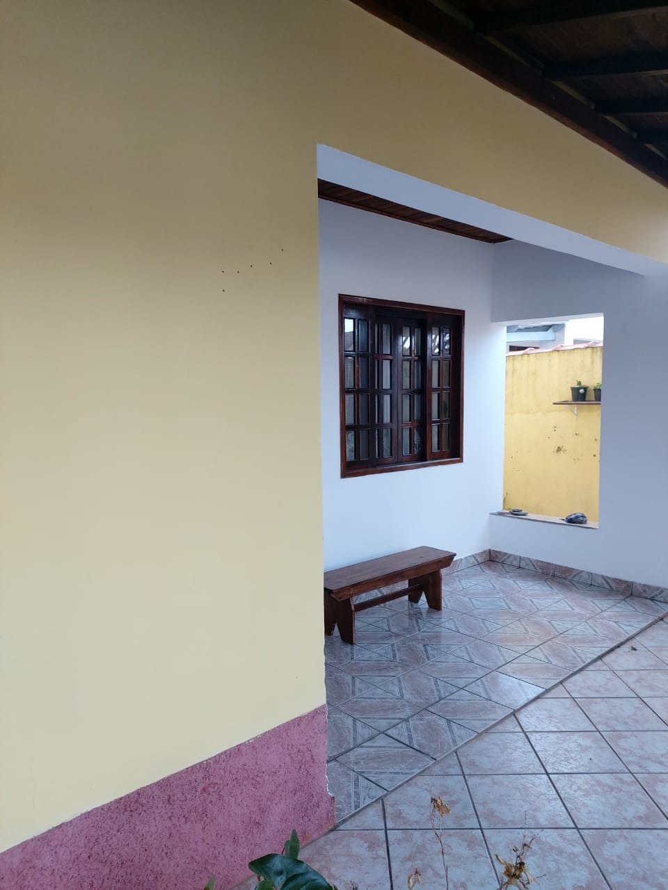 Casa à venda com 6 quartos, 149m² - Foto 2