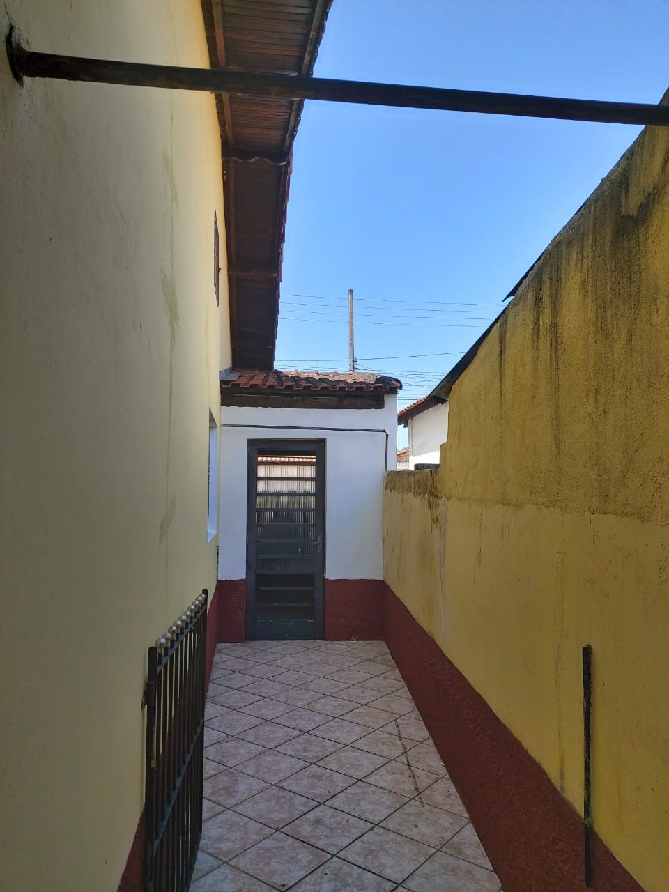 Casa à venda com 6 quartos, 149m² - Foto 7