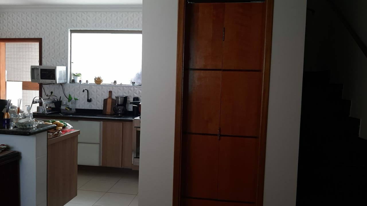 Casa à venda com 3 quartos, 125m² - Foto 18