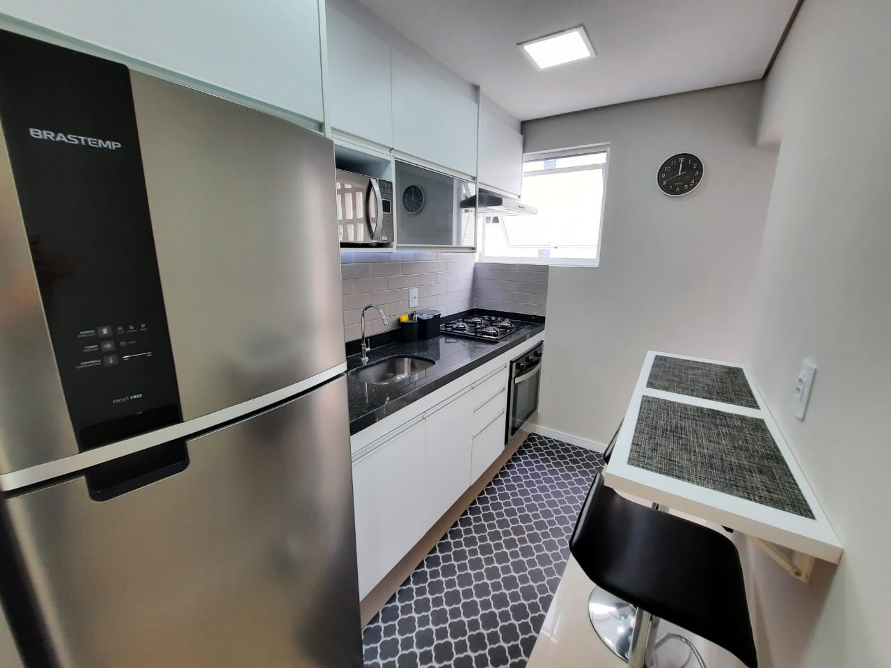 Apartamento, 1 quarto, 65 m² - Foto 9