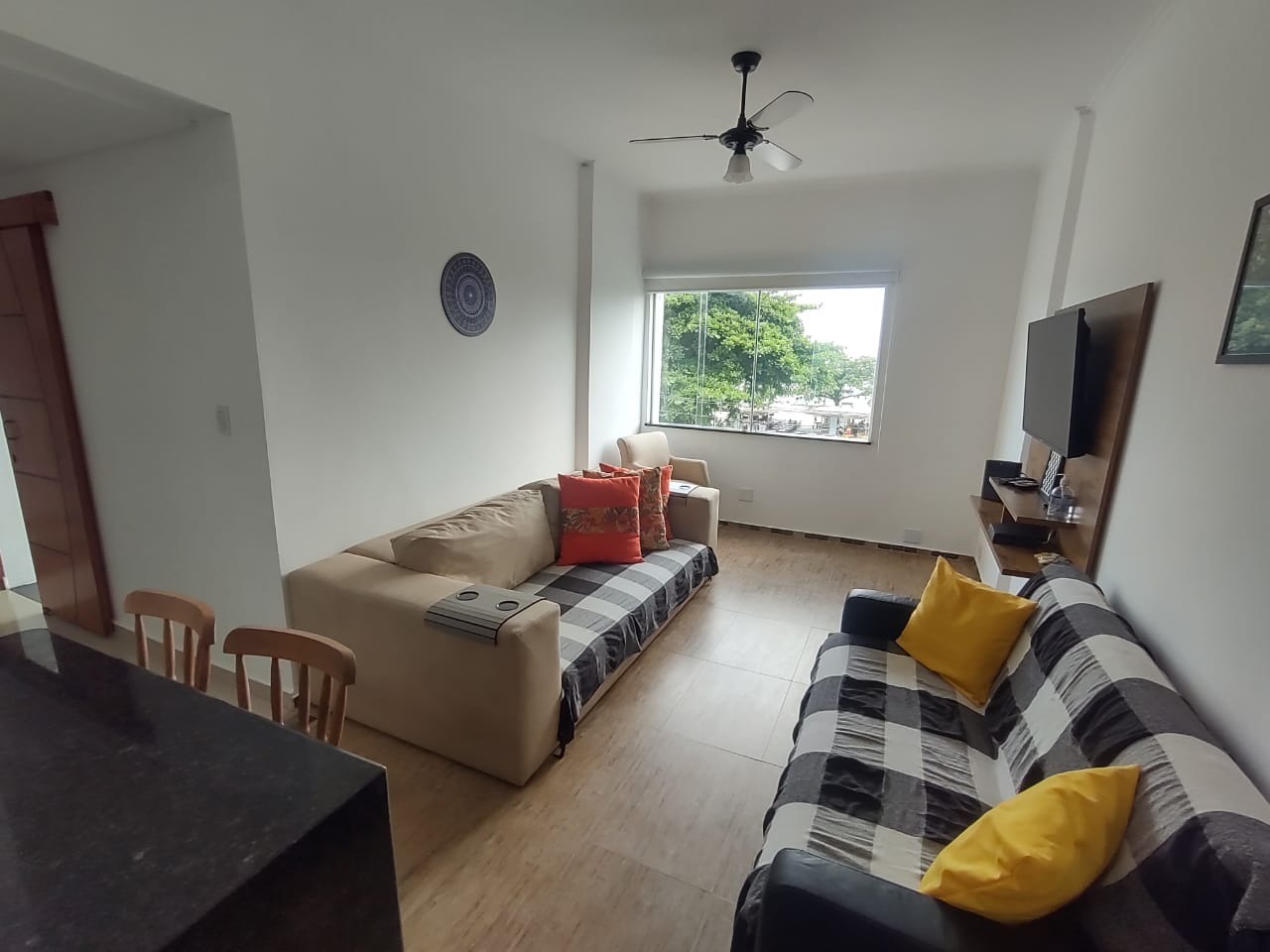 Apartamento à venda com 2 quartos, 80m² - Foto 3