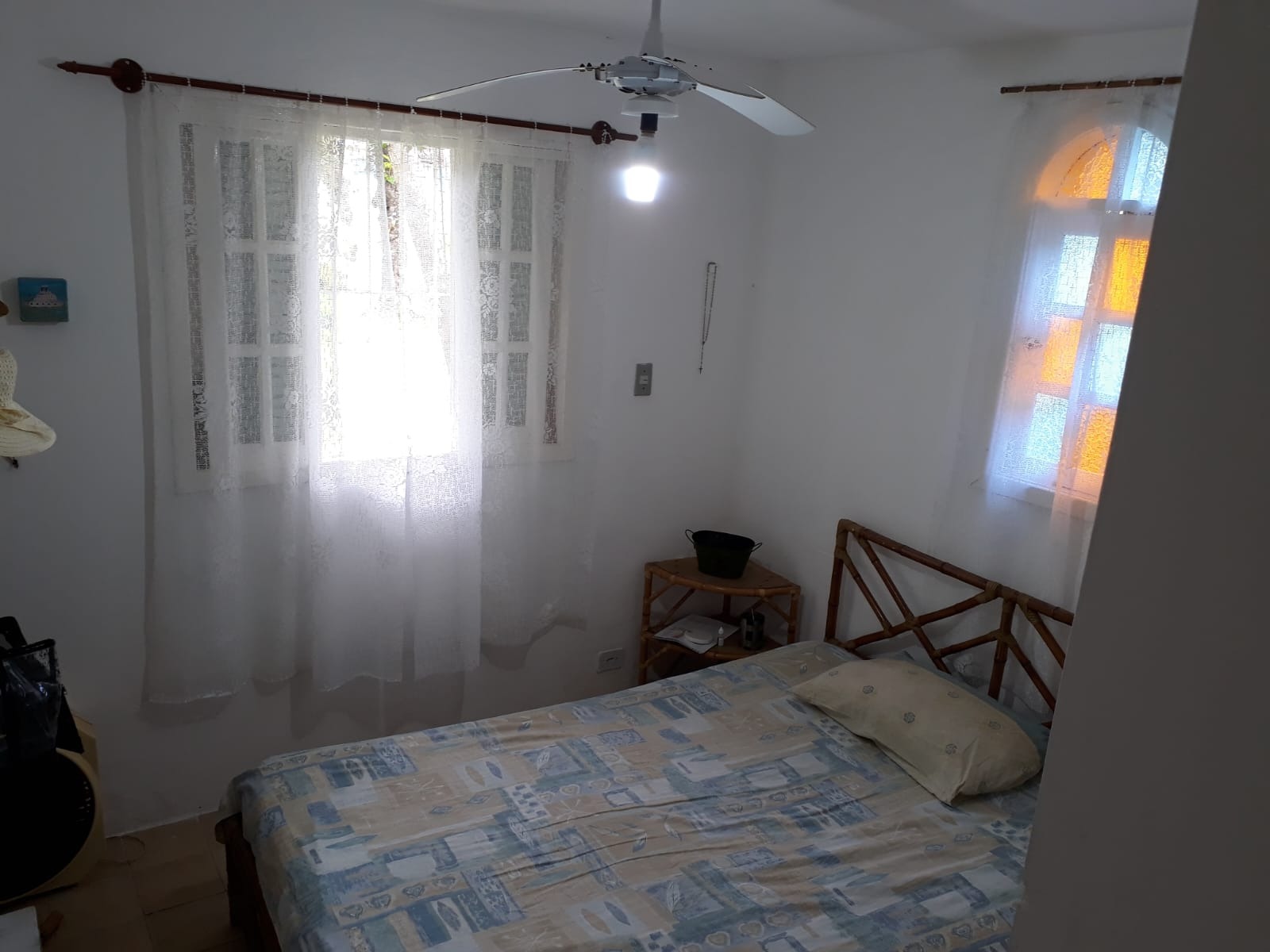 Casa à venda com 2 quartos, 300m² - Foto 1