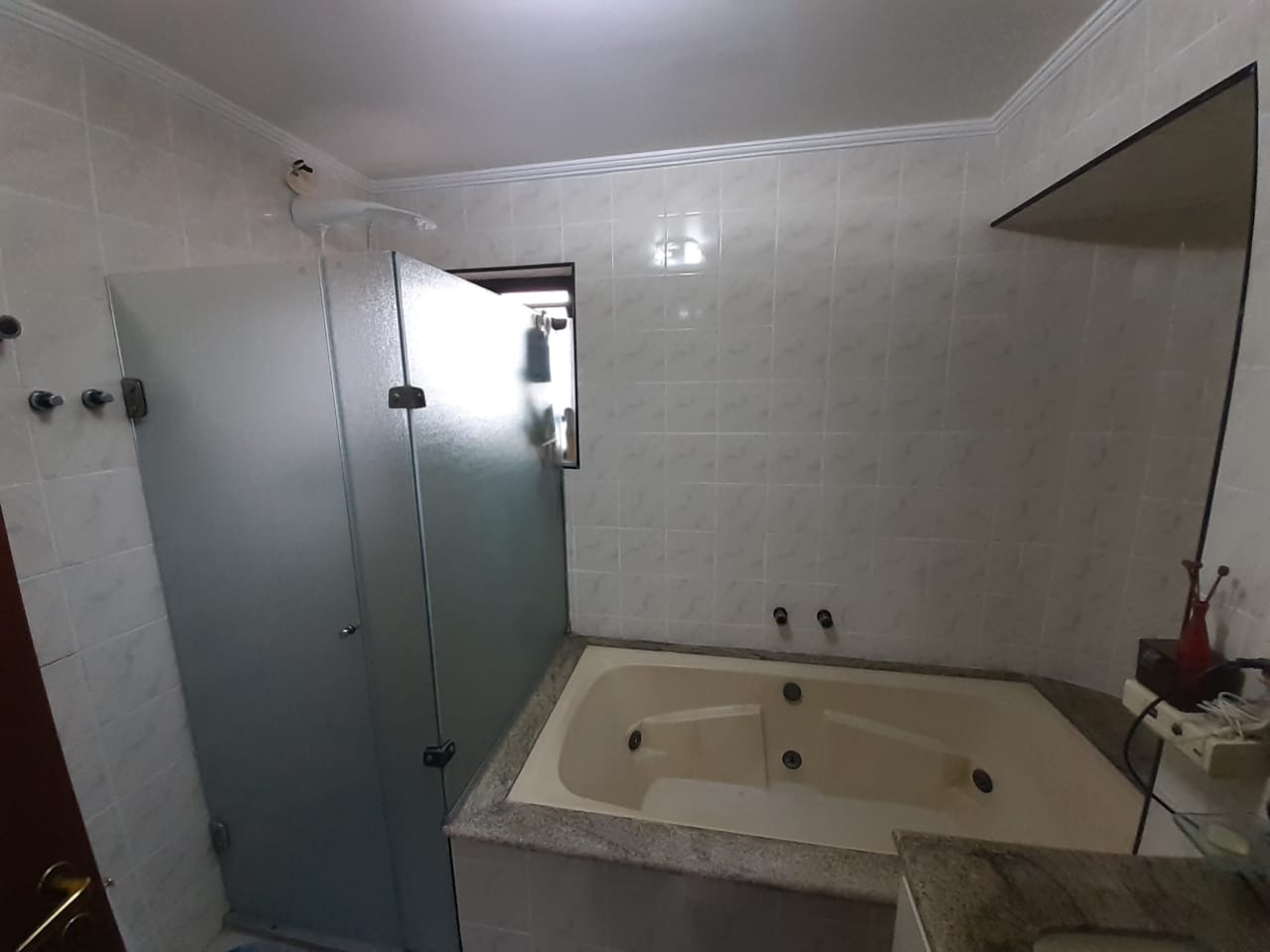 Apartamento à venda com 3 quartos, 187m² - Foto 16