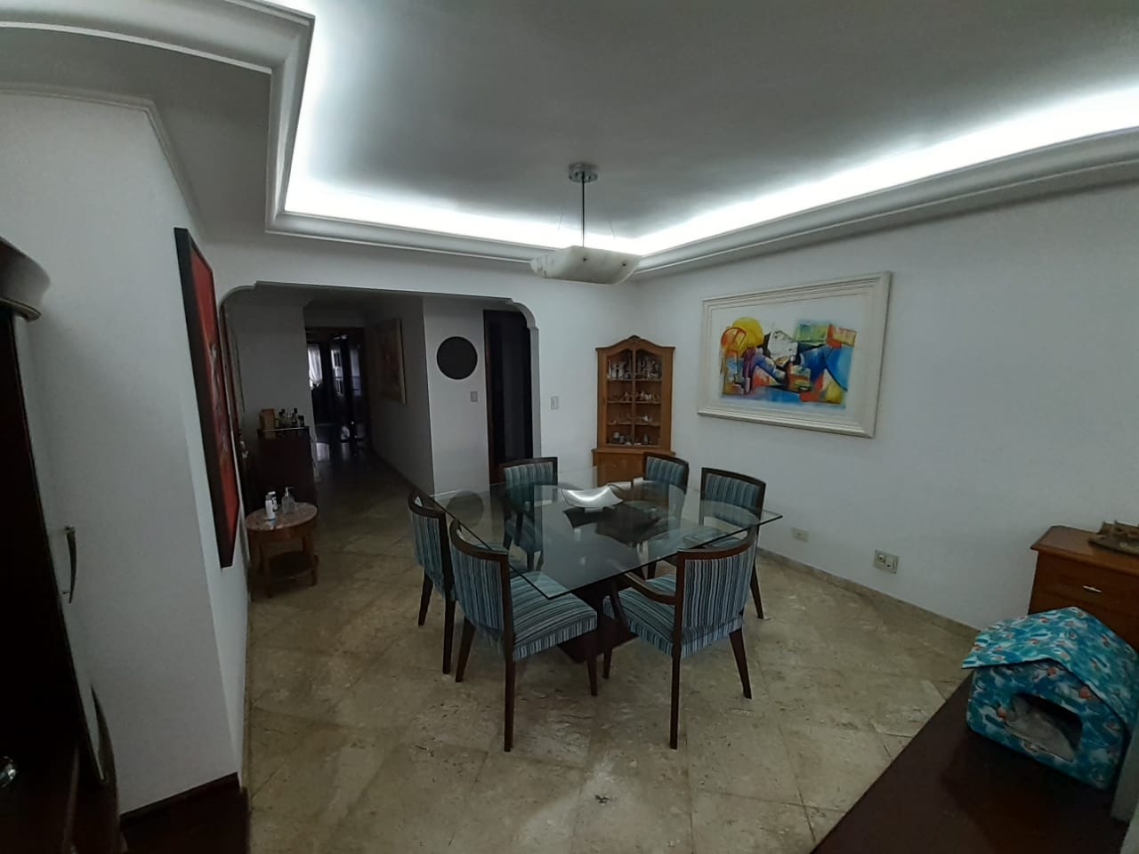 Apartamento à venda com 3 quartos, 187m² - Foto 3