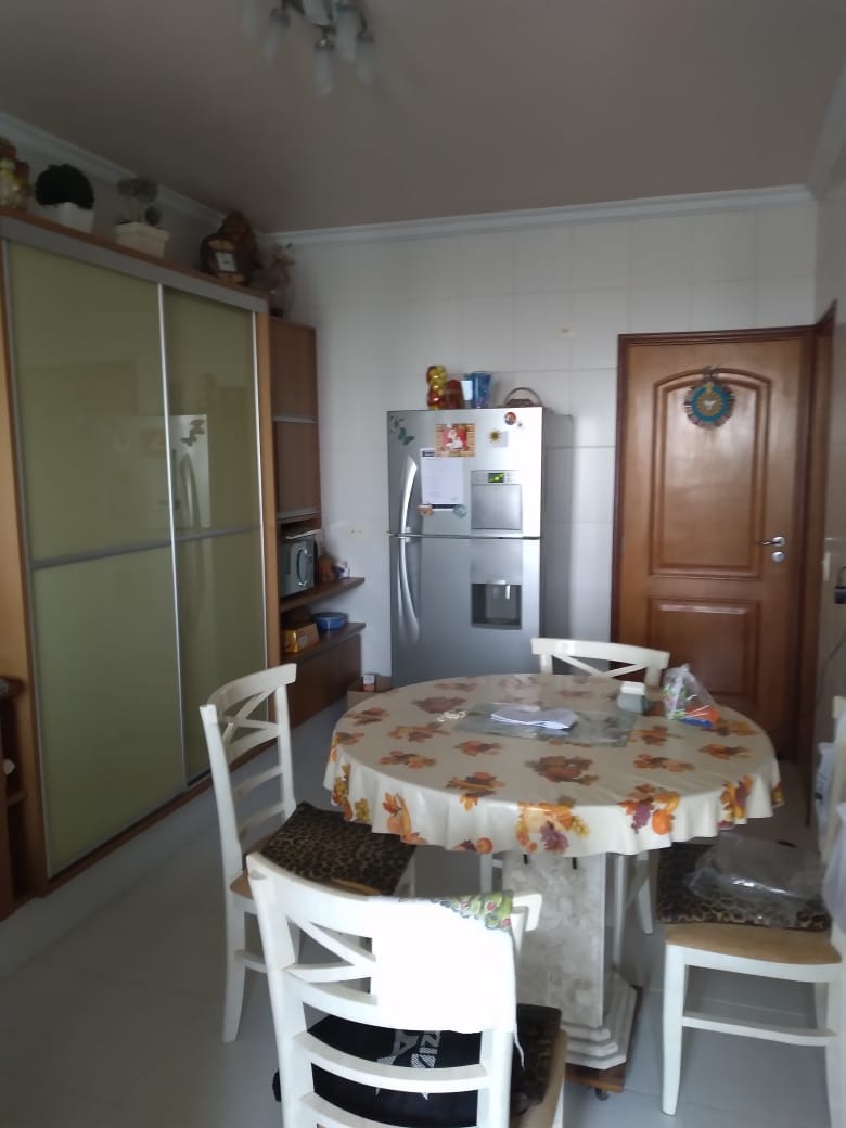 Apartamento à venda com 2 quartos, 125m² - Foto 15