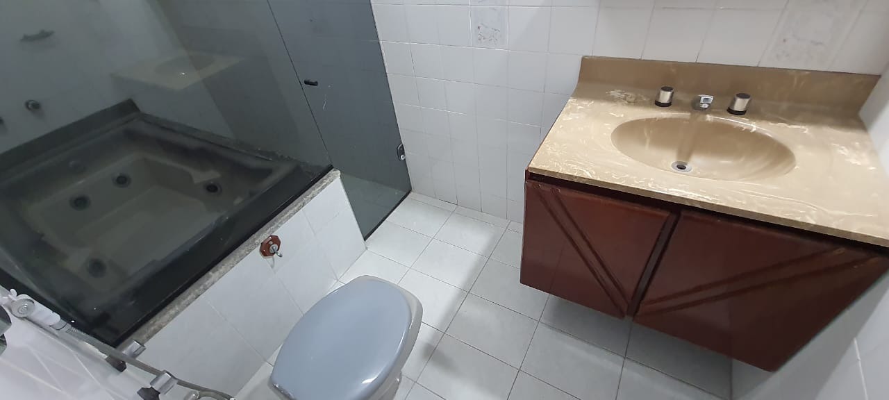 Apartamento para alugar com 3 quartos, 120m² - Foto 8