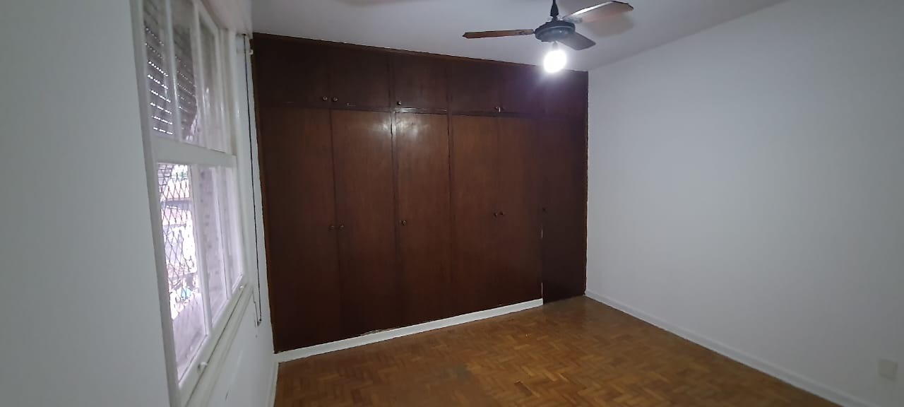 Apartamento para alugar com 3 quartos, 120m² - Foto 7