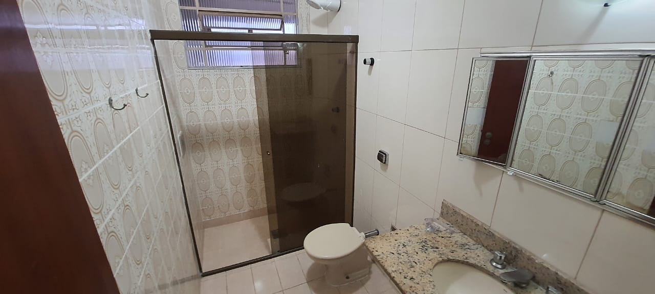 Apartamento para alugar com 3 quartos, 120m² - Foto 11